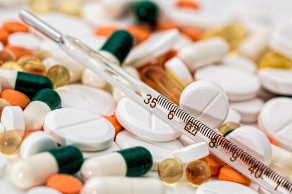 Saham Farmasi India Melemah Setelah Trump Umumkan Pemangkasan Harga Obat di AS