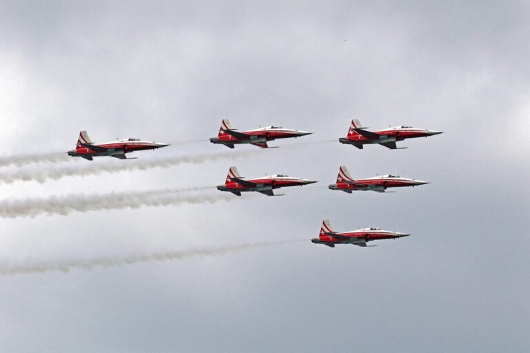 Swiss Hentikan Ekspor Senjata ke AS di Tengah Perang