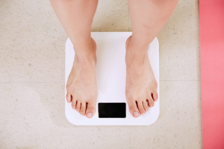 Berat Badan Turun, Mengapa Otak Justru Ingin Mengembalikannya?